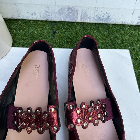 RED VALENTINO Flower Strap Ballerina
Flats red color size 36 US 6 - Picture 10 of 12